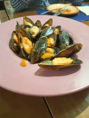 Mejillones a la sidra